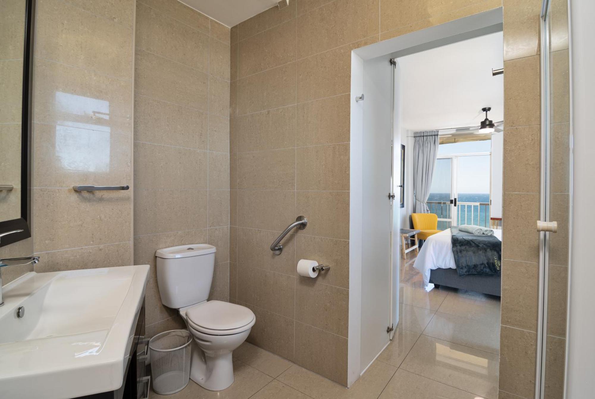 Coastal View @ 1304 La * Ballito