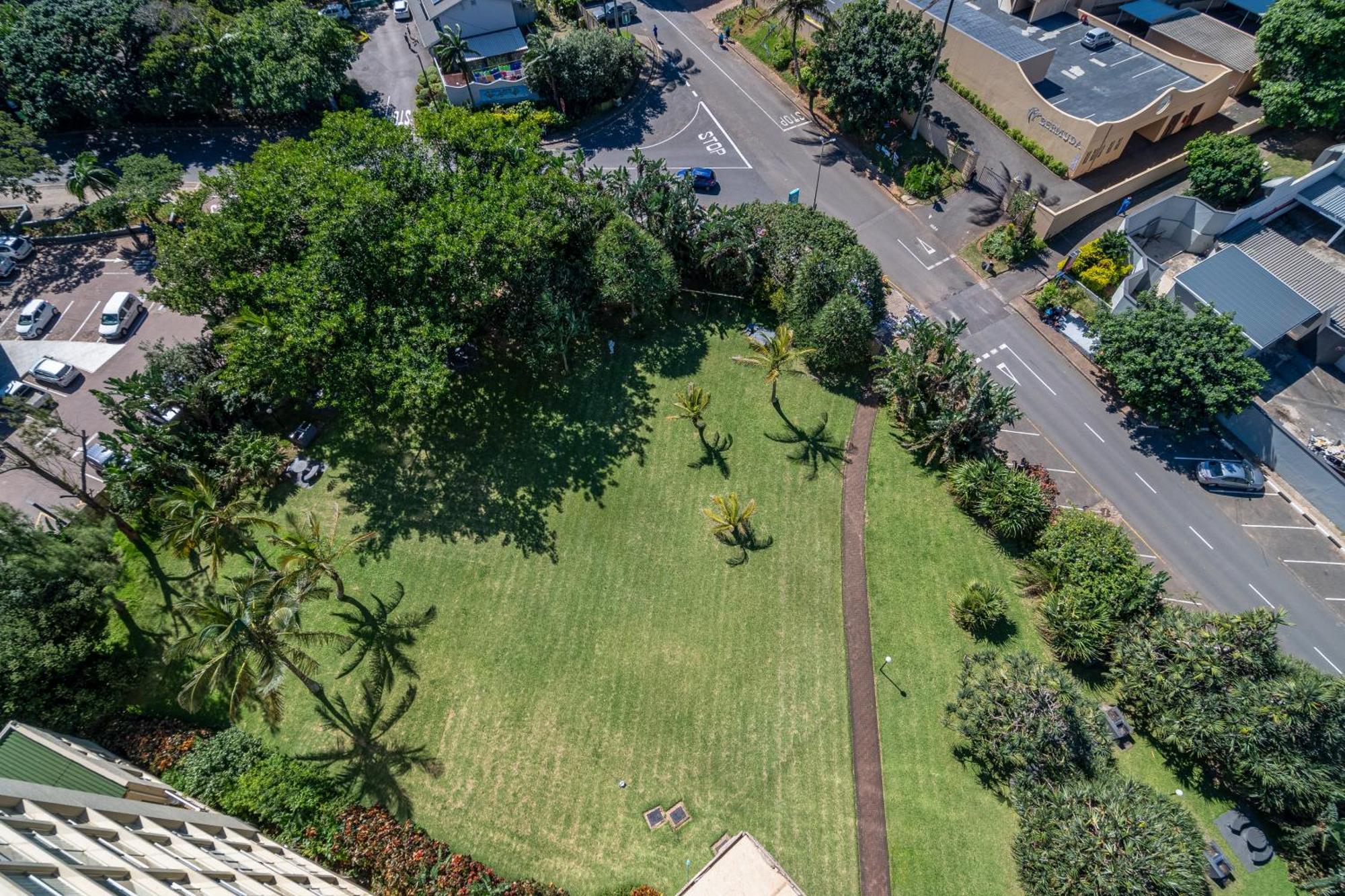 Coastal View @ 1304 La Apartment